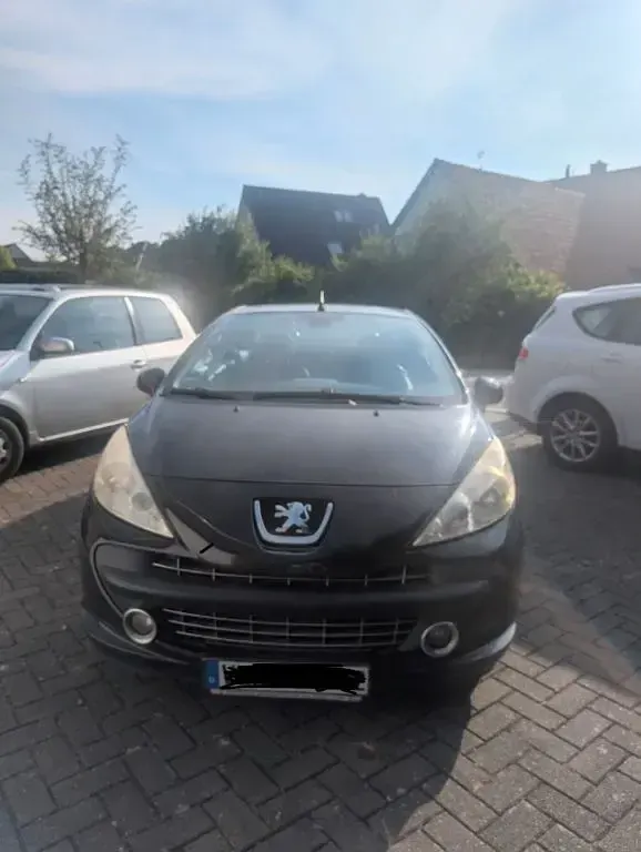Gebraucht Peugeot 207 CC Roland Garros 120 PS (88 kW) 2008 Schwarz Cabrio