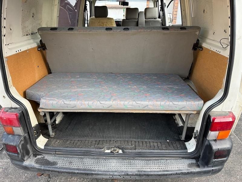Second-hand VW Transporter 68 CP (50 kW) 1999 Alb Van