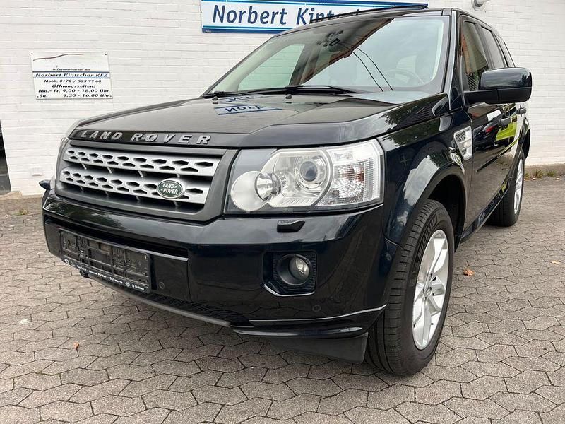 Schwarz Gebraucht 2011 Land Rover Freelander 2 S SUV | 9.900 € (Etwas zu teuer) - Bild 1/4