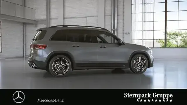 Gebraucht Mercedes GLB250 AMG 224 PS (164 kW) 2022 Grau SUV