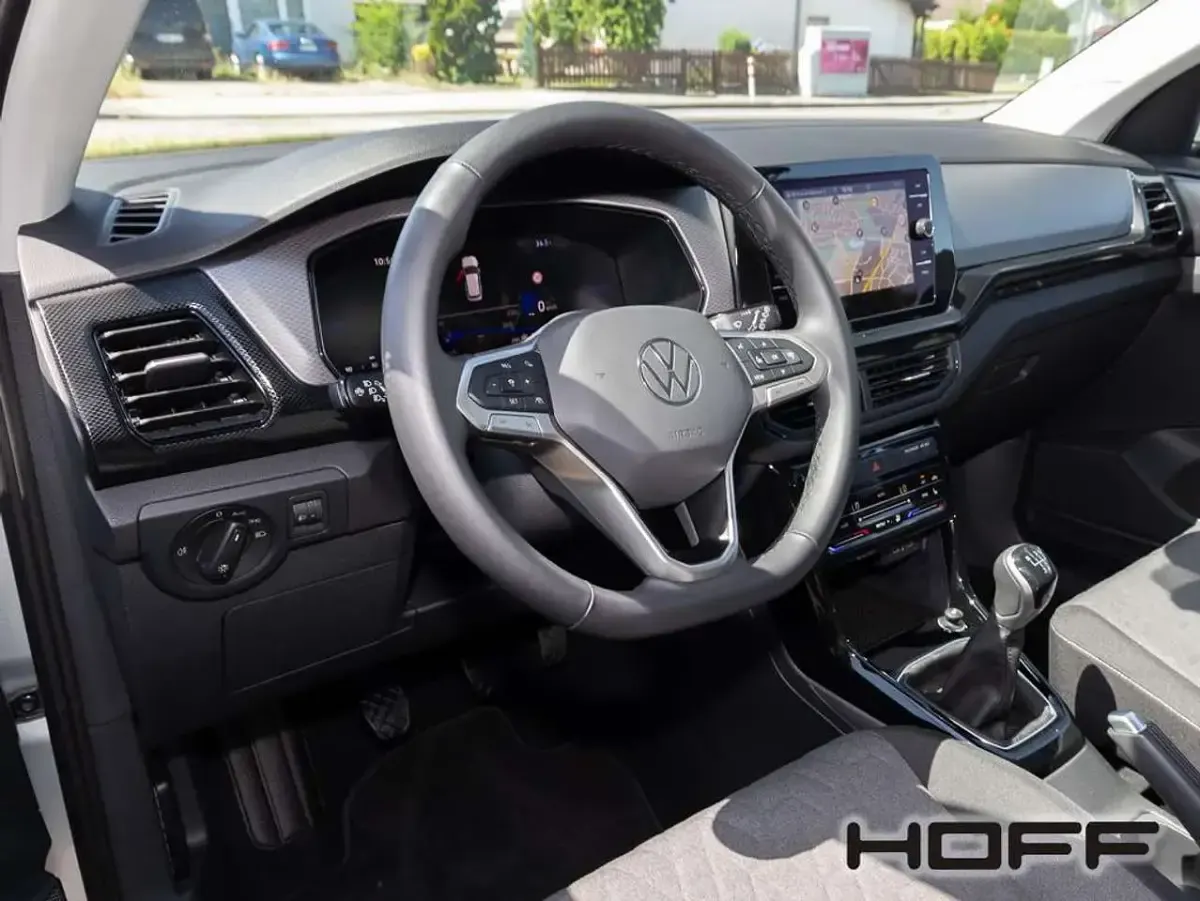Gebraucht VW T-Cross Life 95 PS (69 kW) 2024 Silber SUV