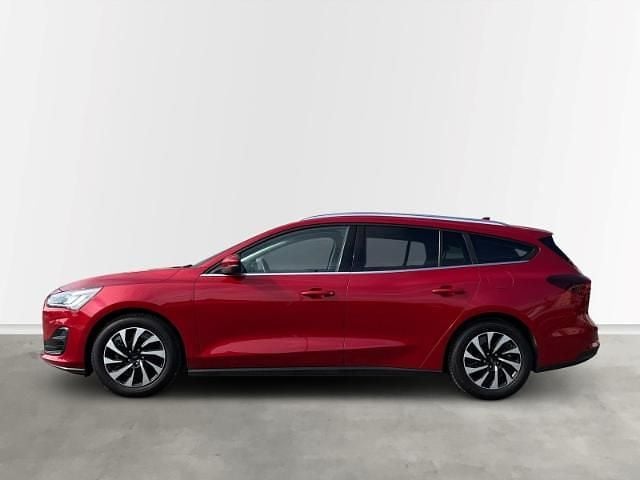 Gebraucht Ford Focus Titanium 116 PS (85 kW) 2024 Rot Kombi