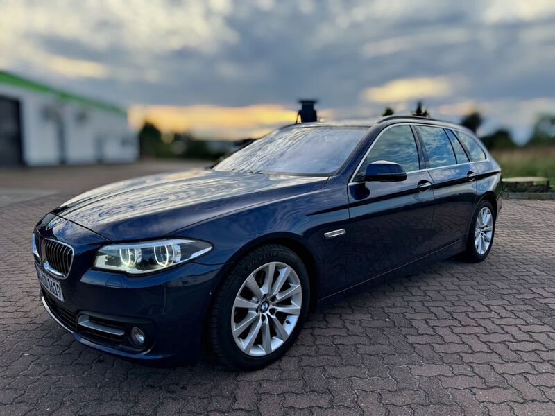 Blau Gebraucht 2014 BMW 535 Comfort Edition Kombi | 18.350 € (Fairer Preis) - Bild 1/4