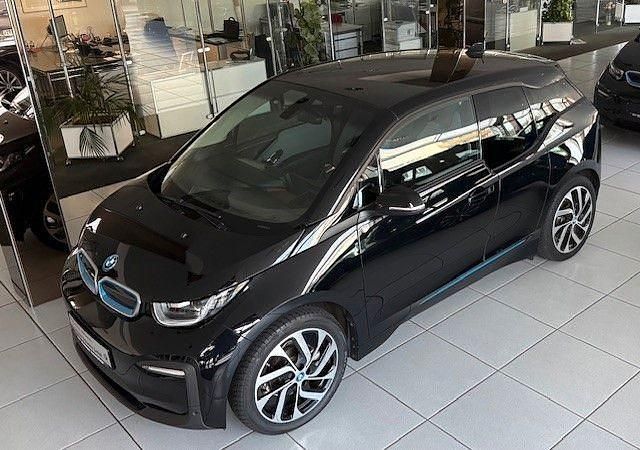 Schwarz Gebraucht 2022 BMW i3 Kleinwagen | 21.380 € (Fairer Preis) - Bild 1/4