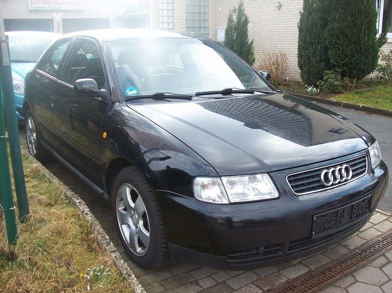Gebraucht Audi A3 101 PS (74 kW) 1998 Schwarz Kleinwagen