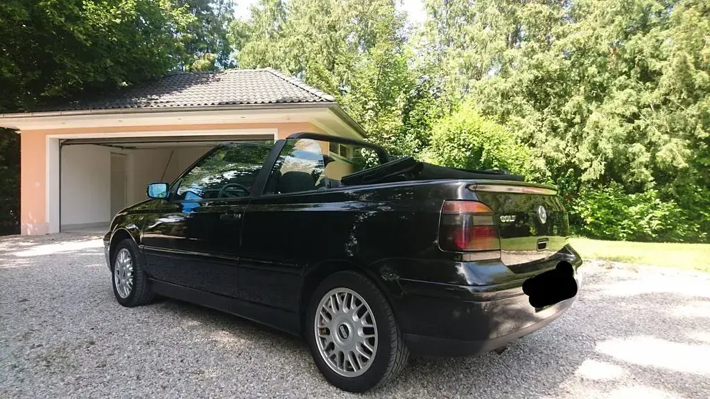 Gebraucht VW Golf Cabriolet 101 PS (74 kW) 1998 Schwarz Cabrio