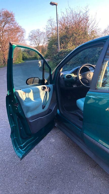 Gebraucht Mercedes A140 Avantgarde 82 PS (60 kW) 2000 Grün Van / Kleinbus