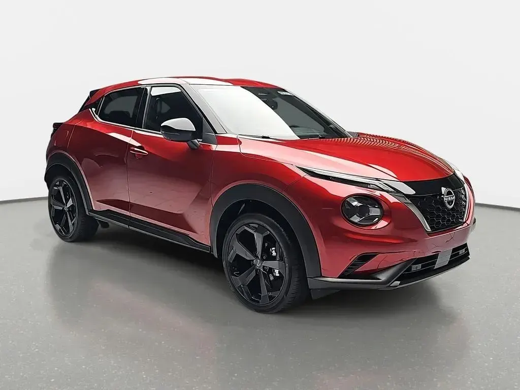 Neu Nissan Juke Tekna 143 PS (105 kW) 2026 Fuji sunset red metallic SUV