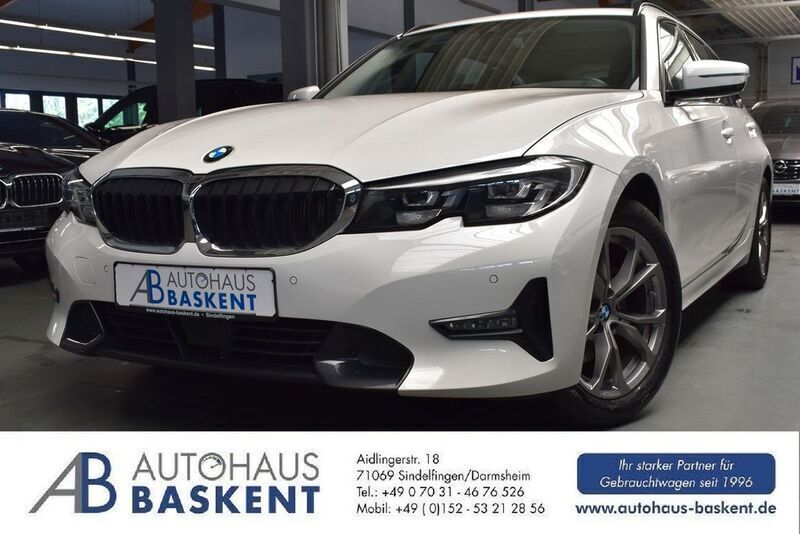 Weiß Gebraucht 2021 BMW 320 Sport Line Kombi | 25.980 € (Guter Preis) - Bild 1/4