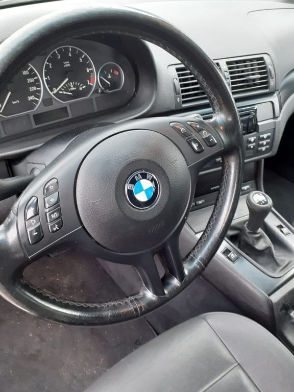 Blau Gebraucht 2003 BMW 316 Kombi | 1.399 € (Fairer Preis) - Bild 1/4