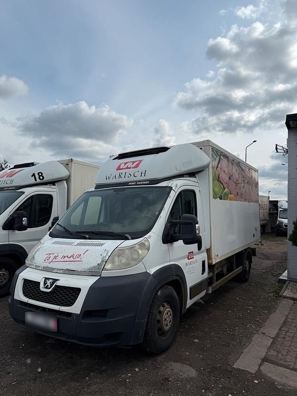 Gebraucht Peugeot Boxer 180 PS (132 kW) 2012 Weiß Van