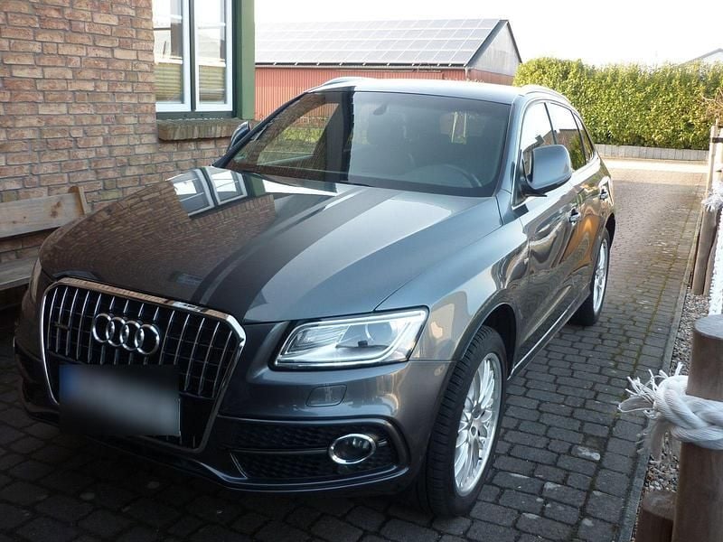 Gebraucht Audi Q5 S-Line 245 PS (180 kW) 2013 Grau SUV
