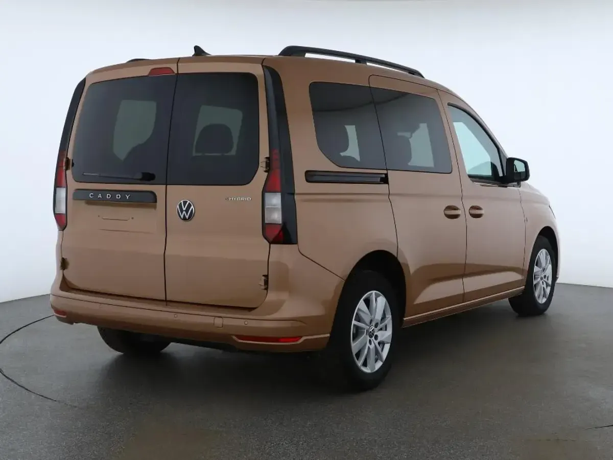 Gebraucht VW Caddy Life 150 PS (110 kW) 2025 Braun Van / Kleinbus