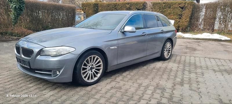 Gebraucht BMW 525 Shadowline 218 PS (160 kW) 2012 Grau Kombi