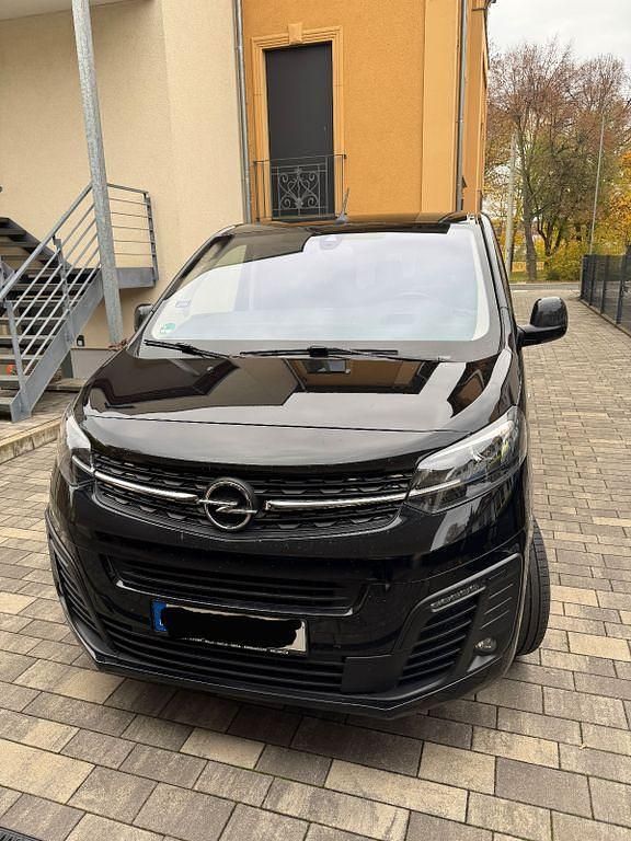 Schwarz Gebraucht 2021 Opel Zafira Life Elegance Van | 30.999 € (Superpreis) - Bild 1/4