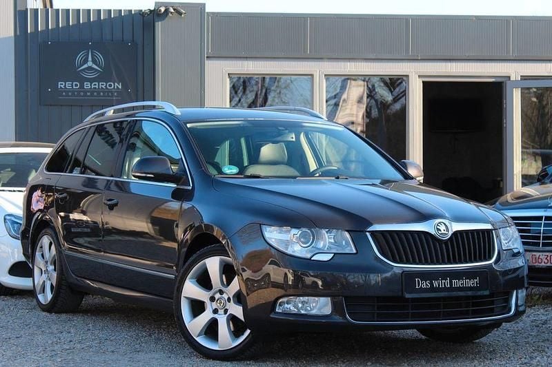 Gebraucht Skoda Superb Elegance 160 PS (117 kW) 2010 Braun Kombi