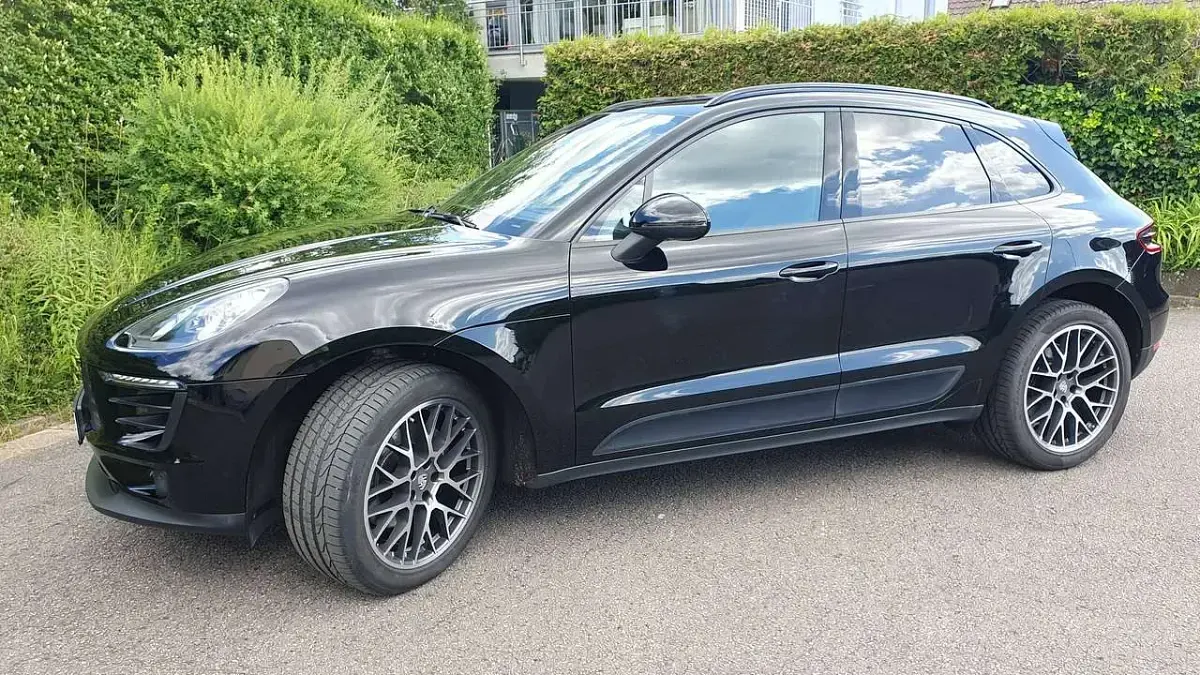 Gebraucht Porsche Macan 252 PS (185 kW) 2018 Schwarz SUV