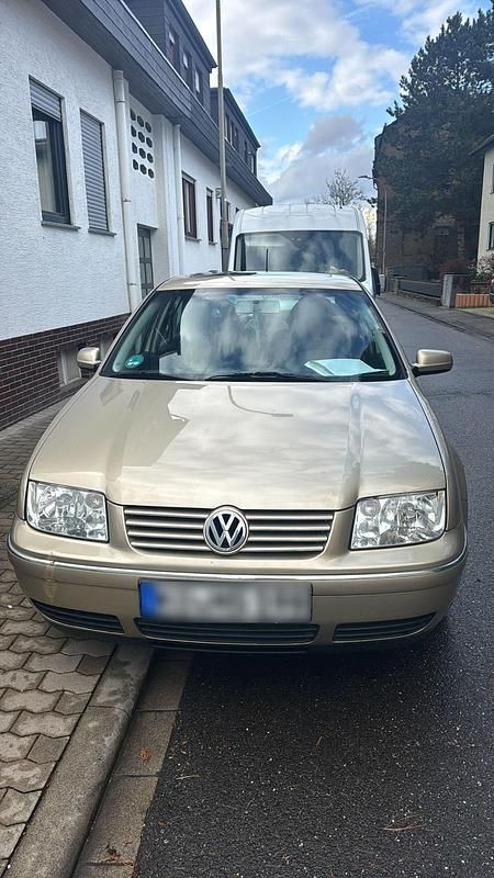 Gebraucht VW Bora Basis 75 PS (55 kW) 2001 Andere farben Limousine
