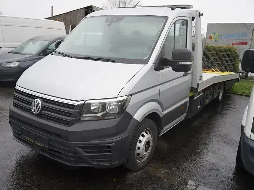 Gebraucht VW Crafter 163 PS (119 kW) 2023 Silber Van