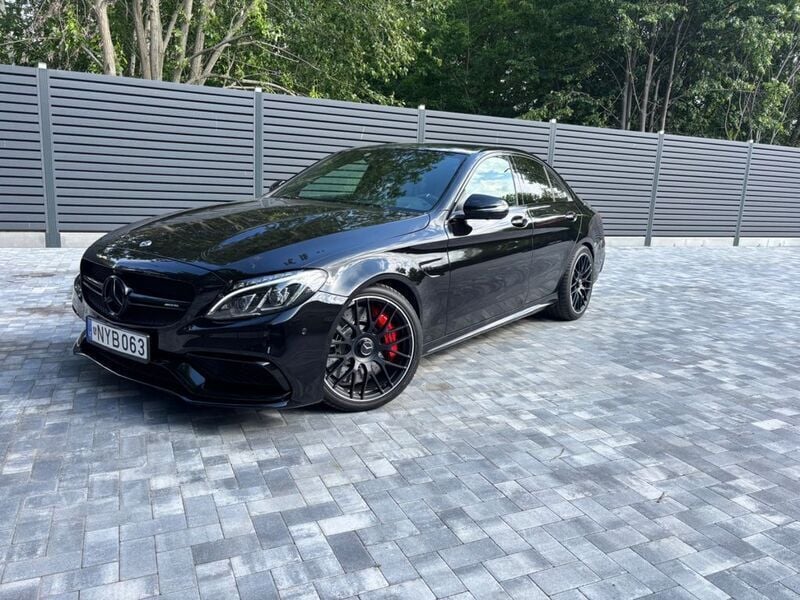 Schwarz Gebraucht 2018 Mercedes C63S AMG AMG Limousine | 40.000 € - Bild 1/4