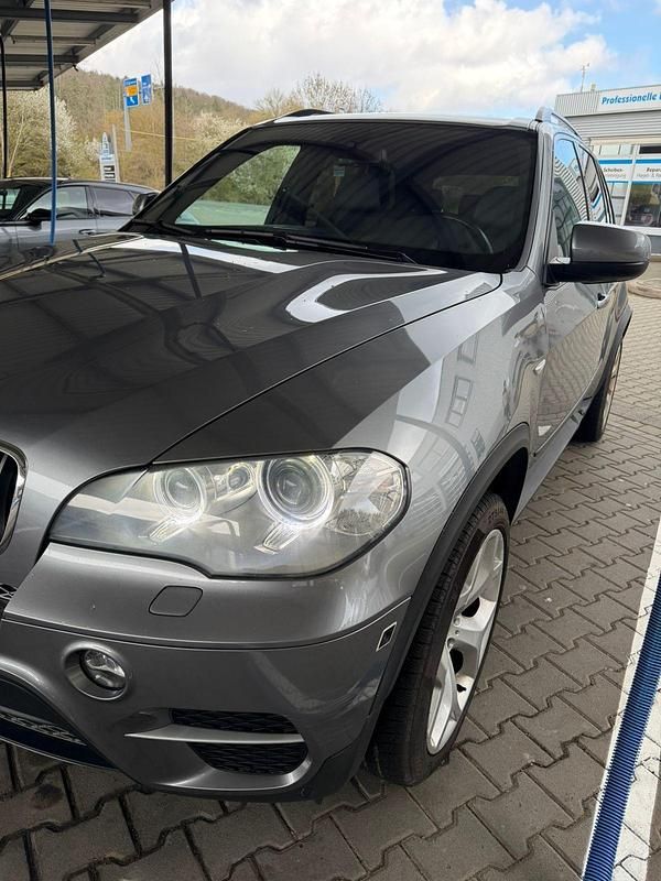 Gebraucht BMW X5 285 PS (209 kW) 2010 Silber SUV