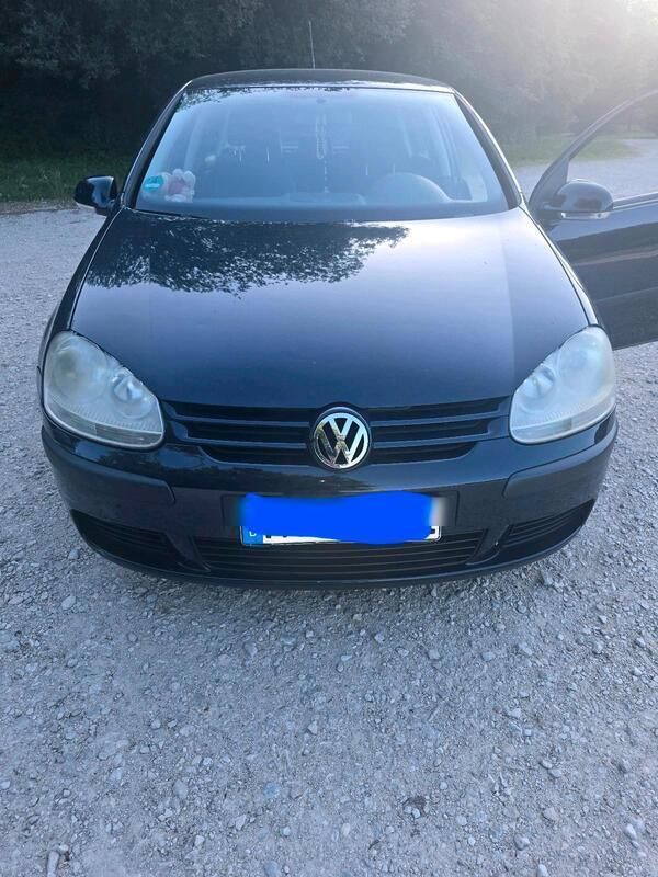 Blau Gebraucht 2005 VW Golf IV Trendline Kleinwagen | 2.000 € (Guter Preis) - Bild 1/4