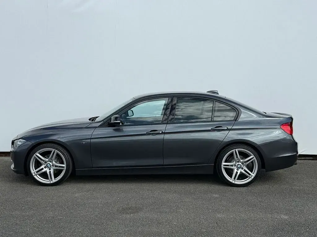 Gebraucht BMW 320 Efficient Dynamics 163 PS (119 kW) 2014 Grau Limousine