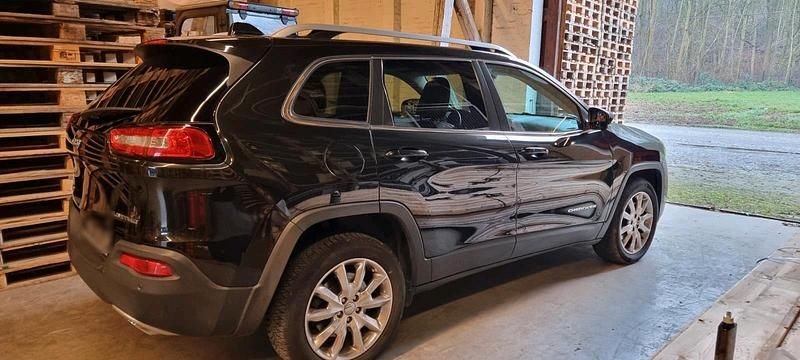 Gebraucht Jeep Cherokee 200 PS (147 kW) 2016 Schwarz SUV