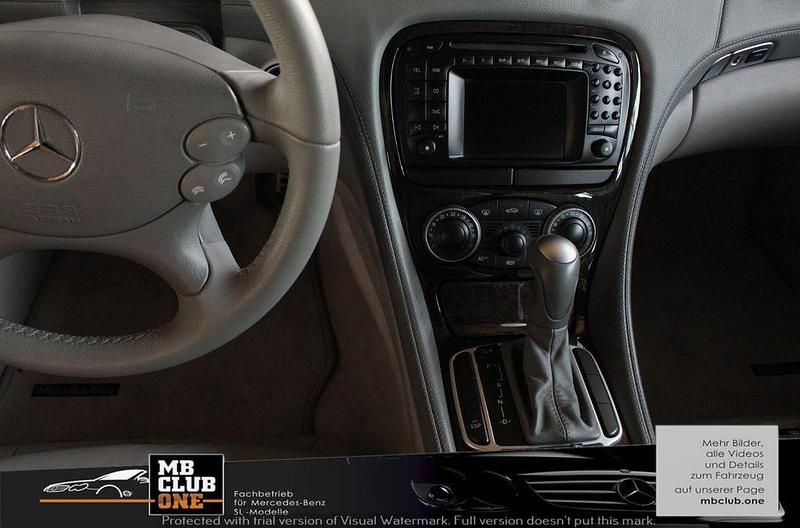 Gebraucht Mercedes SL500 306 PS (225 kW) 2004 Blau Cabrio