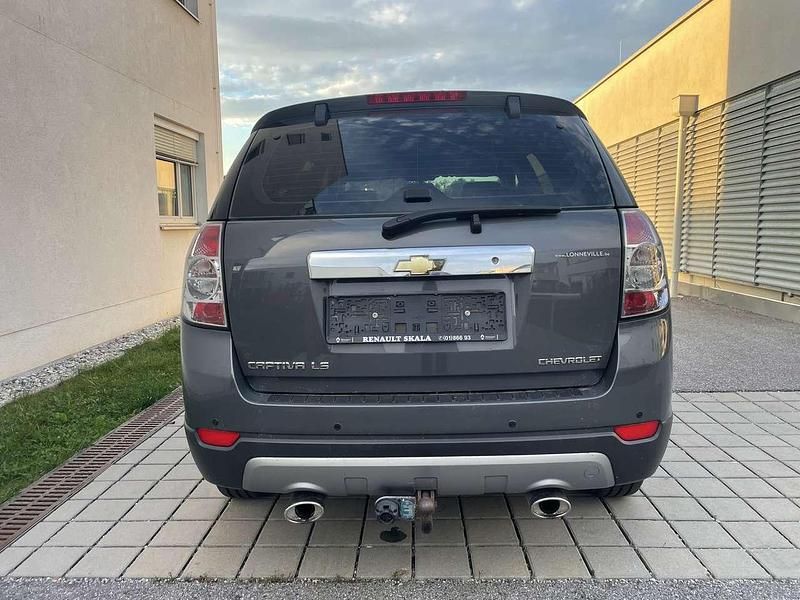 Gebraucht Chevrolet Captiva LS 126 PS (92 kW) 2010 SUV