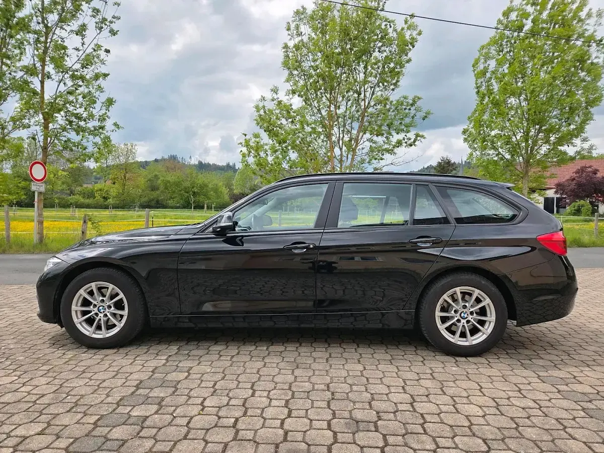 Gebraucht BMW 318 150 PS (110 kW) 2017 Schwarz Kombi