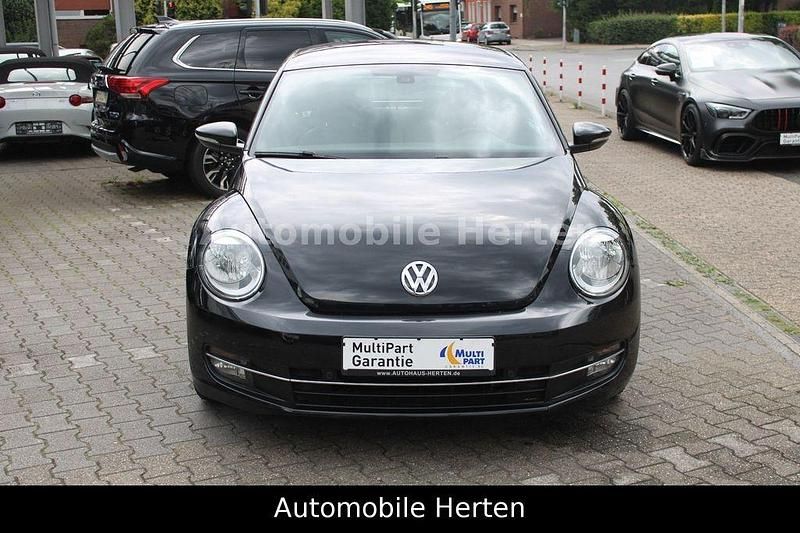 Gebraucht VW Beetle Design 105 PS (77 kW) 2012 Schwarz Kleinwagen