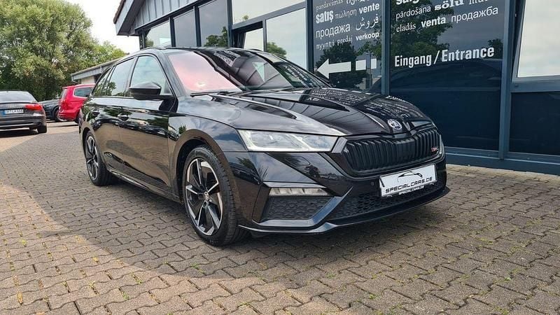 Schwarz Gebraucht 2021 Skoda Octavia RS Kombi | 23.990 € (Fairer Preis) - Bild 1/4