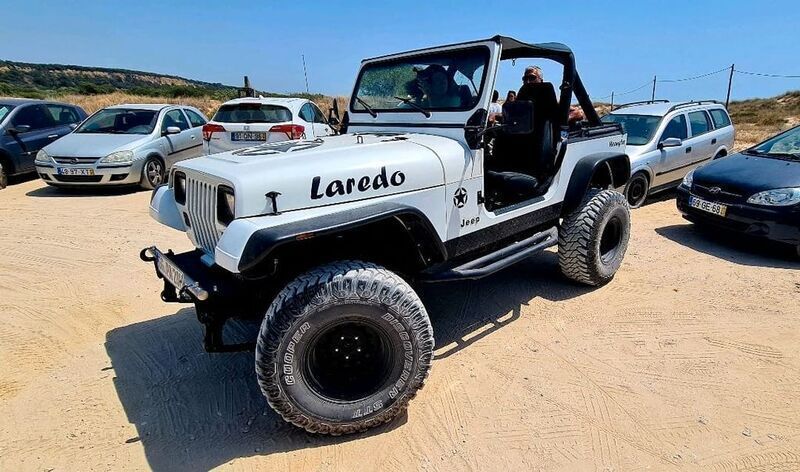 Weiß Gebraucht 1990 Jeep Wrangler Laredo SUV | 22.950 € - Bild 1/4