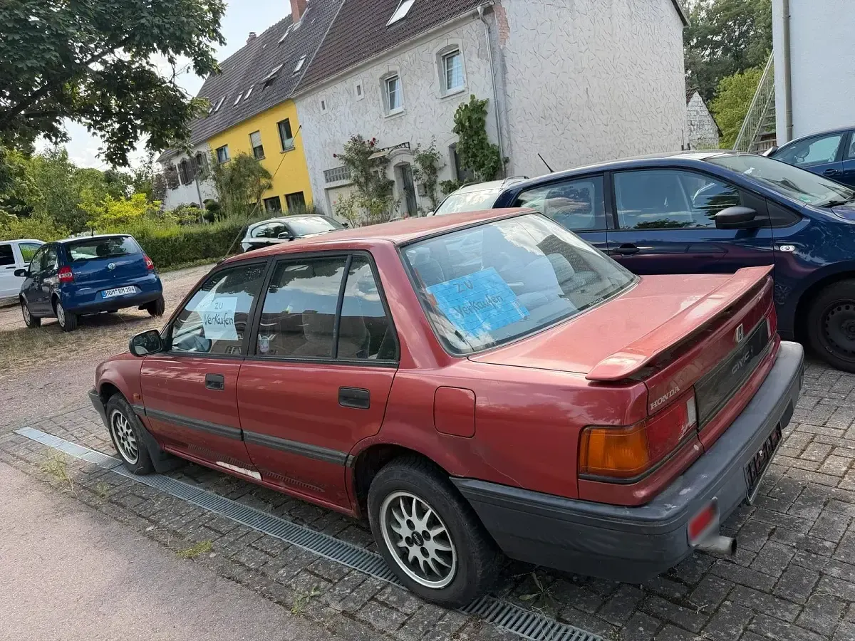 Gebraucht Honda Civic 90 PS (66 kW) 1990 Rot Limousine