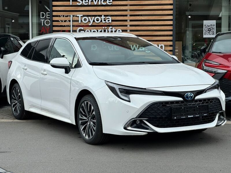 Weiß Neu 2025 Toyota Corolla Limousine | 34.490 € - Bild 1/4