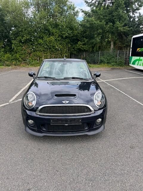 Blau Gebraucht 2012 Mini John Cooper Works Cabriolet Cabrio | 8.888 € - Bild 1/4