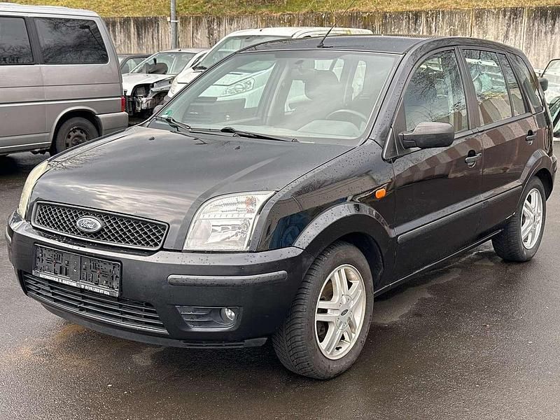 Gebraucht Ford Fusion Trend 80 PS (58 kW) 2003 Pantherschwarz metallic Kleinwagen