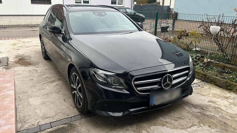 Gebraucht Mercedes E400 340 PS (250 kW) 2019 Schwarz Kombi