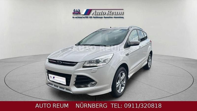 Gebraucht Ford Kuga Individual 179 PS (131 kW) 2016 Weiß SUV