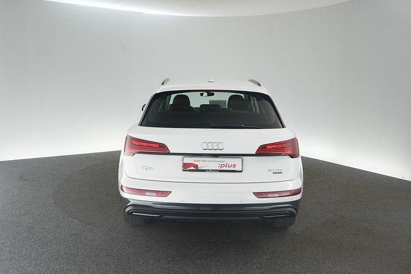 Gebraucht Audi Q5 Ambiente 204 PS (150 kW) 2023 Ibisweiß SUV