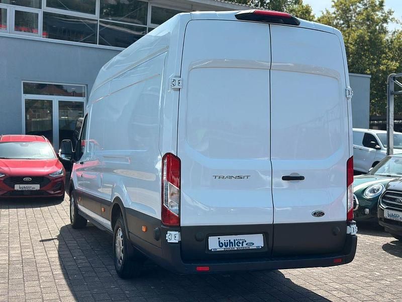 Gebraucht Ford Transit Trend 131 PS (96 kW) 2025 Weiß Van / Kleinbus