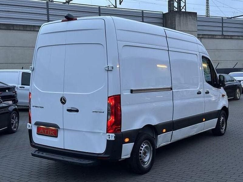 Gebraucht Mercedes Sprinter 150 PS (110 kW) 2024 Arktikweiss (metallic) Van