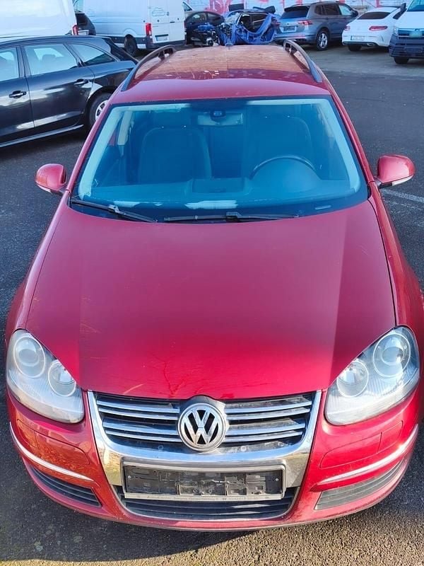 Gebraucht VW Golf V 105 PS (77 kW) 2008 Rot Kombi