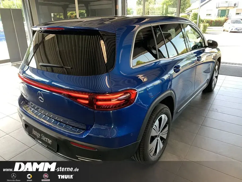 Gebraucht Mercedes EQB250+ Progressive 139 kW (190 PS) 2025 Spektralblau SUV