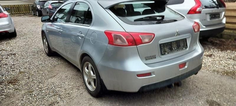 Gebraucht Mitsubishi Lancer 150 PS (110 kW) 2011 Grau Limousine