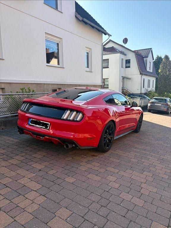 Second-hand Ford Mustang 421 CP (309 kW) 2017 Roșu Coupe