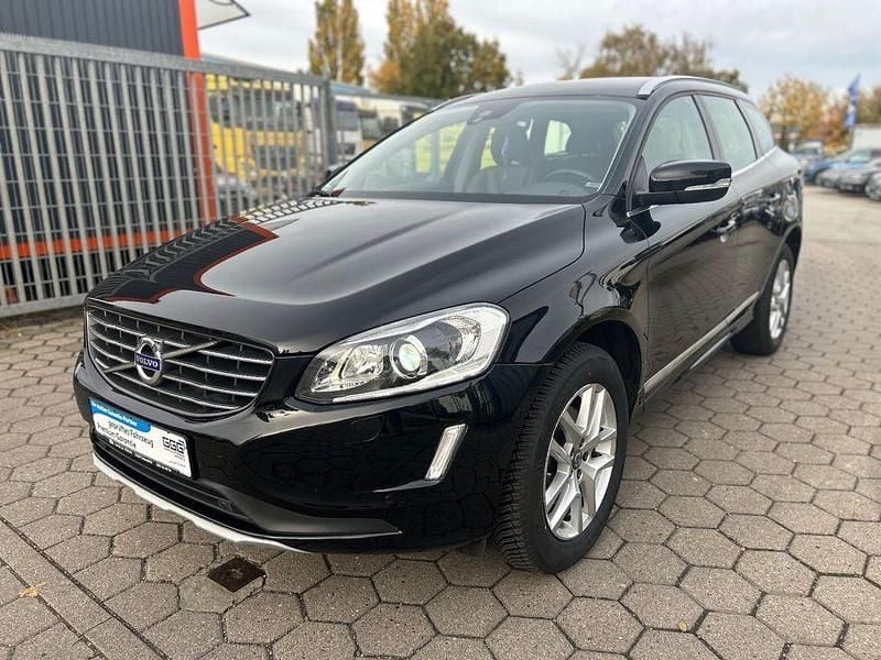 Gebraucht Volvo XC60 Summum 150 PS (110 kW) 2017 Schwarz SUV