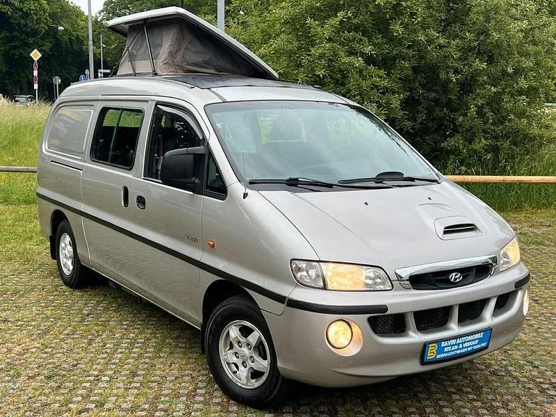 Gebraucht Hyundai H-1 140 PS (102 kW) 2003 Silber Van / Kleinbus
