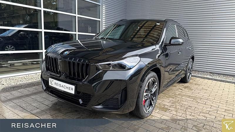 Schwarz Neu 2025 BMW X1 Performance SUV | 56.990 € (Guter Preis) - Bild 1/4